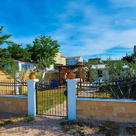 Holiday home Seaside House Turanj, Biograd - 23650