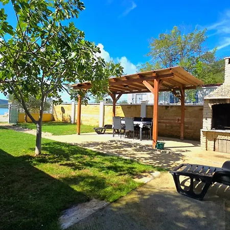 Feriehus Seaside House Turanj, Biograd - 23650 *