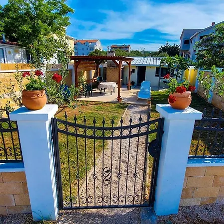 Σπίτι διακοπών Seaside House Turanj, Biograd - 23650 *