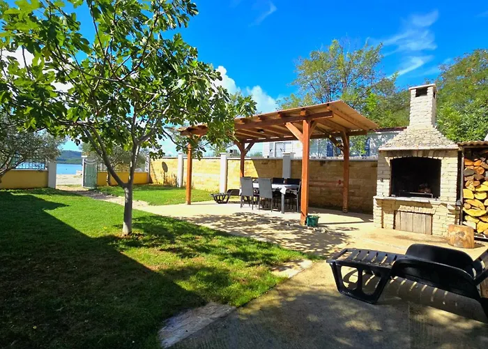 Vakantiehuis Seaside House Turanj, Biograd - 23650 *