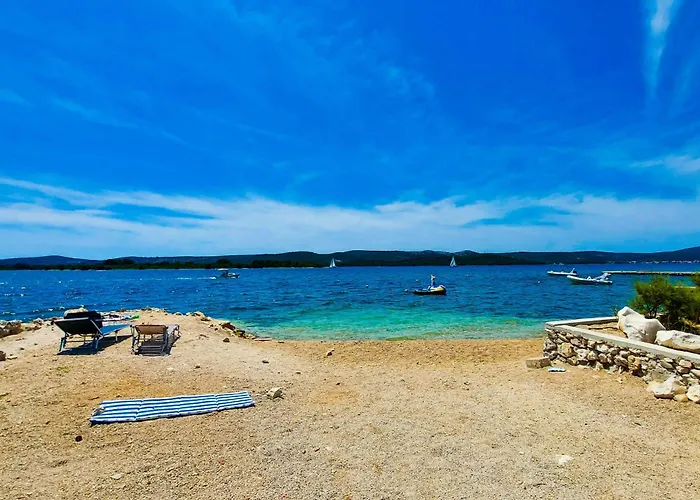 Seaside House Turanj, Biograd - 23650 Vakantiehuis *